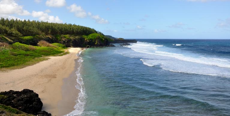 Gris-gris public beach